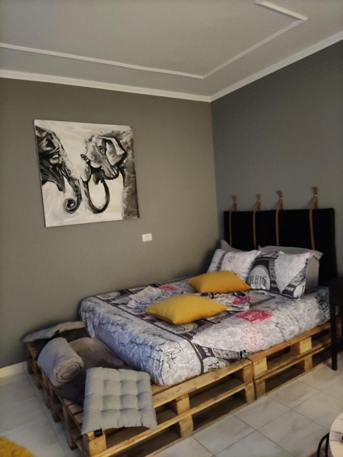 Koa Studio 1 Korce Bagian luar foto