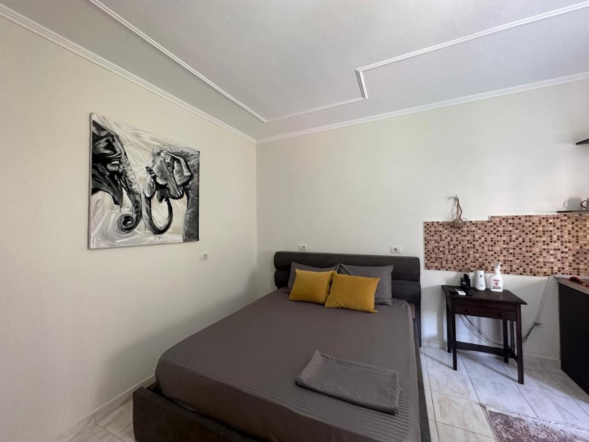 Koa Studio 1 Korce Bagian luar foto