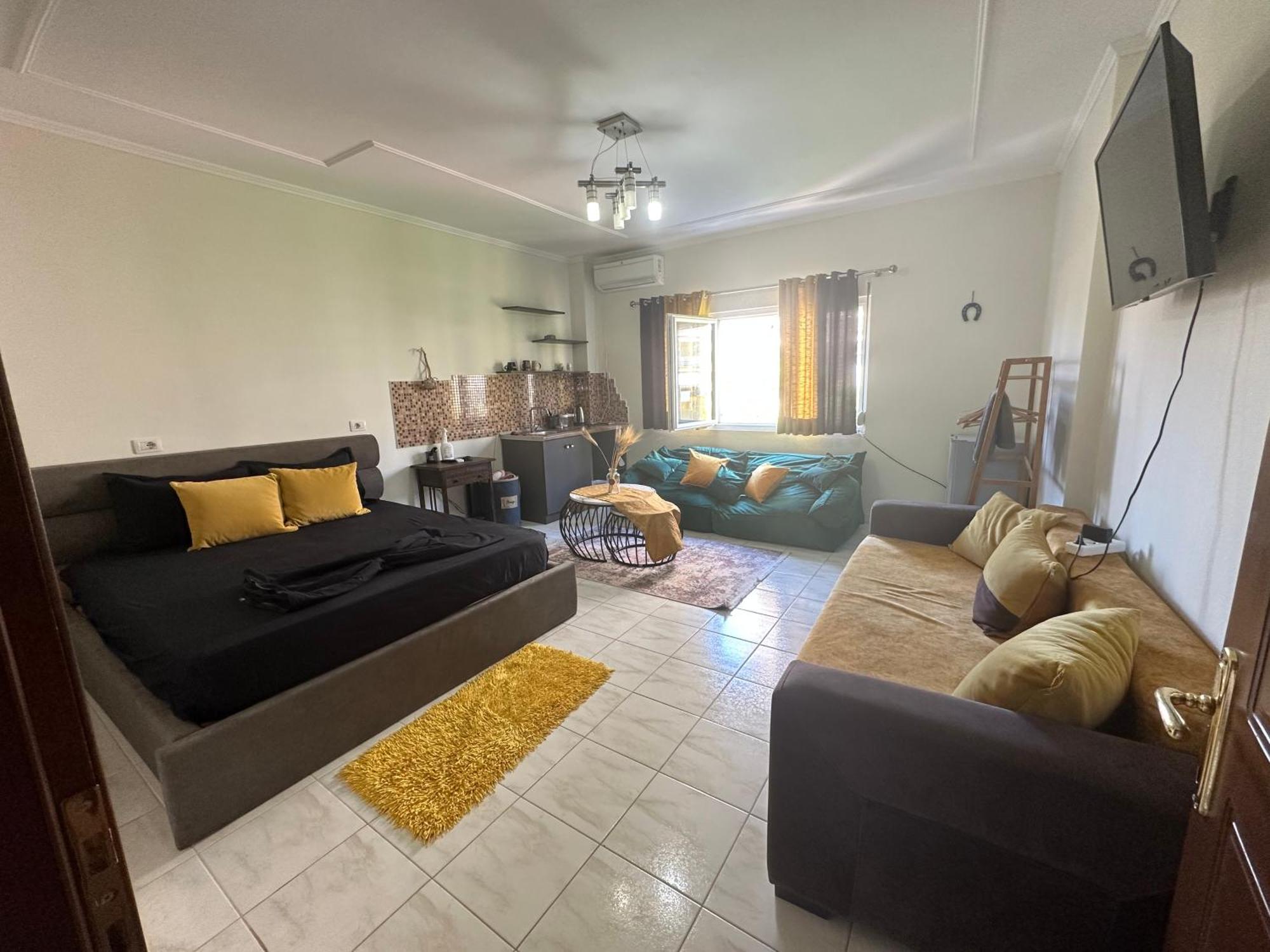 Koa Studio 1 Korce Bagian luar foto